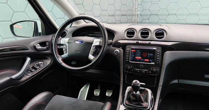 Ford S-Max cena 55700 przebieg: 185987, rok produkcji 2015 z Woźniki małe 254